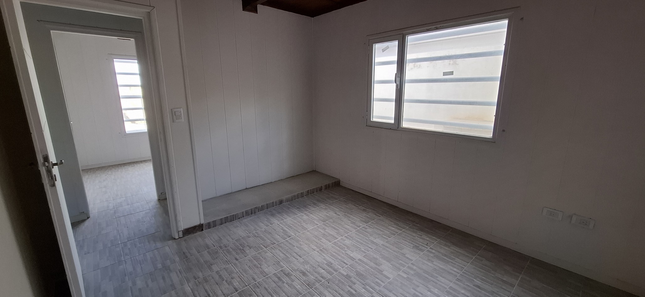 CASA PREFABRICADA - BARRIO LOS BRETES